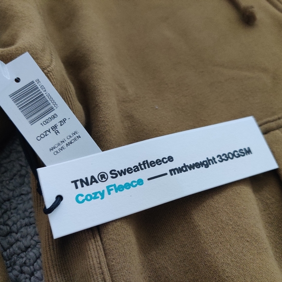 Aritzia Cozy Fleece Boyfriend Zip Hoodie - Picture 3 of 4